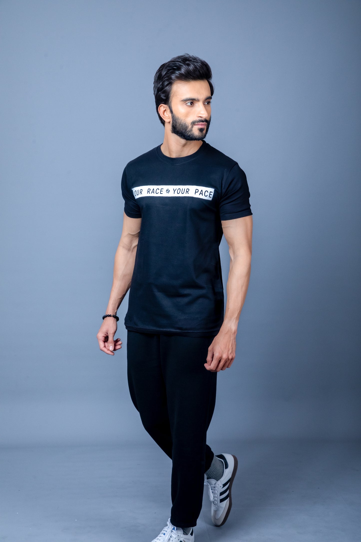 Classic cotton t-shirt – breathable, stylish, and perfect for all occasions