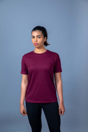 High-quality ladies fitness clothes designed for comfort, breathability, and flexibility during intense workouts