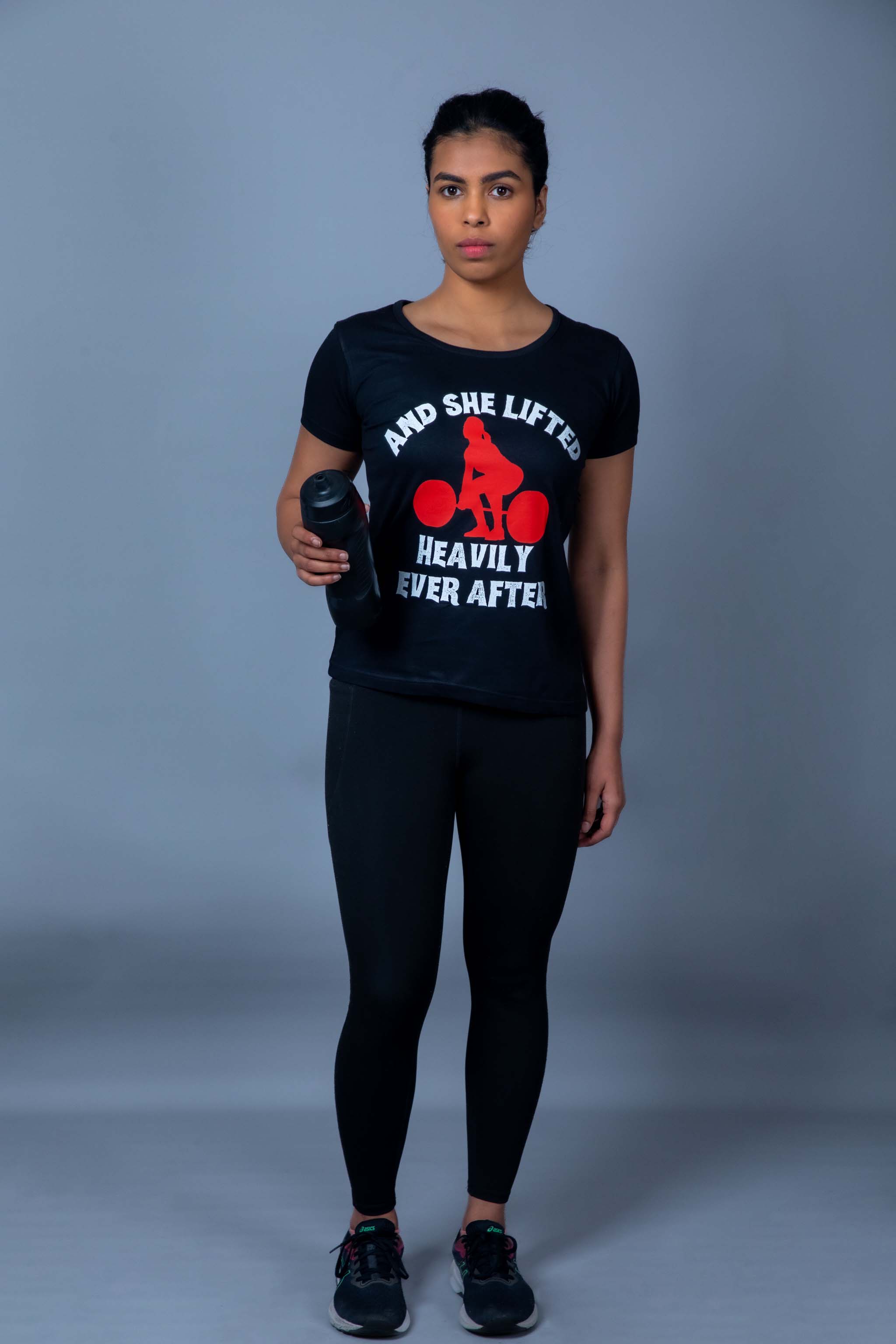 She Lifted Red (Black): Strength, Power & Unstoppable Energy