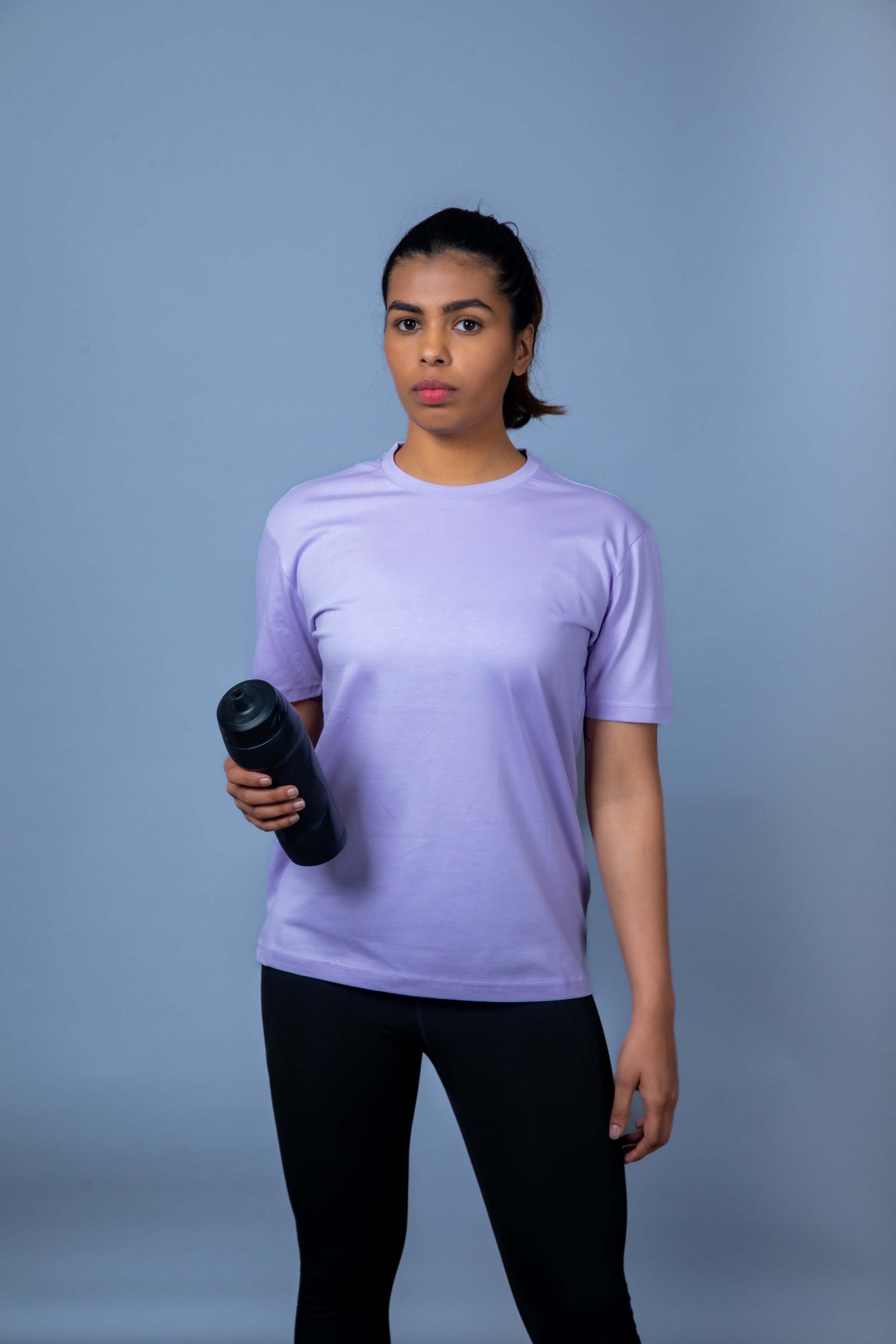 Complete women's gym sets designed for comfort, flexibility, and performance in every workout
